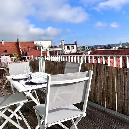 Appartement Fumi - Maisonette Im Sanierten Altbau Mit Grosser Dachterrasse Und Blick Ueber Insel *